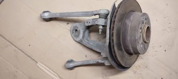 BMW X6 F16 Rear wheel hub spindle/knuckle 6877217 A3560