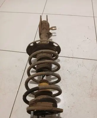 Mazda 6 Front shock absorber with coil spring AVA5138J53