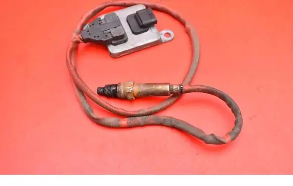 BMW 5 F10 F11 Lambda probe sensor 8576471