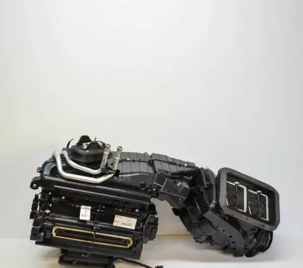 Audi A4 S4 B9 8W Interior heater climate box assembly 8W1820005AF
