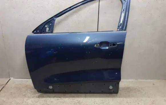 Ford Kuga III Front door
