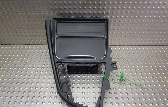 BMW 3 F30 F35 F31 Center console S26371431 9323675