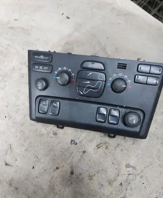 Volvo XC90 Climate control unit 8697137 04W51E04 M851DA00119