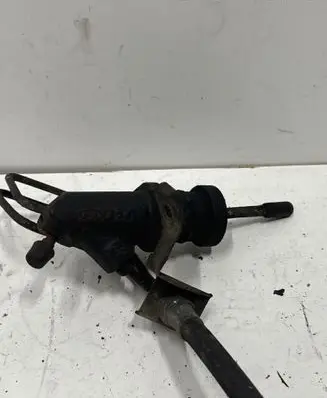 BMW 5 E39 Clutch slave cylinder S6642K