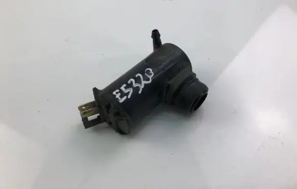 Mazda MPV II LW Headlight washer pump 8603101260