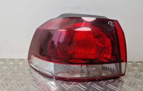 Volkswagen Golf VI Rear/tail lights 5K0945095M