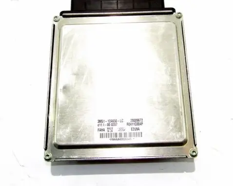Ford Focus Engine control unit/module 3M5112A650LC R0411C004P