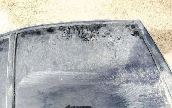Mitsubishi Galant Rear door window glass