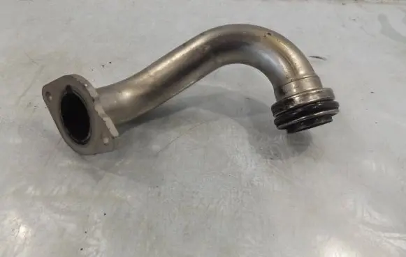 Mercedes-Benz C AMG W204 EGR valve line/pipe/hose a6461410304