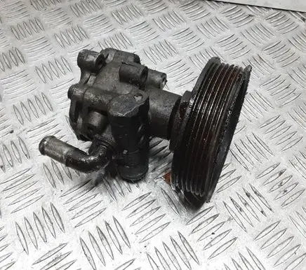 Volkswagen Golf IV Power steering pump