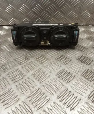 Mercedes-Benz E W210 Climate control unit A2108302085