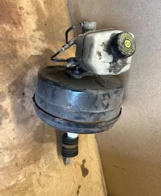 Mercedes-Benz Sprinter W906 Brake booster A9064301408