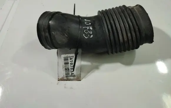 Opel Signum Air intake hose/pipe 73104