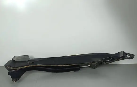 Honda CR-V Fender foam support/seal 