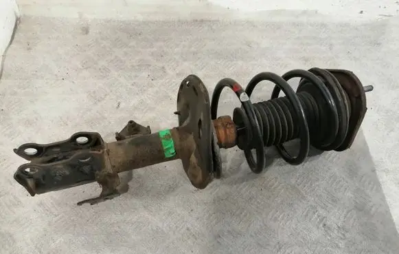 Toyota Auris 150 Front shock absorber/damper 4852009K50 4813102B20