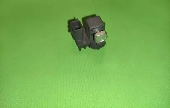 Renault Megane IV Airbag deployment crash/impact sensor 988324341R 17DDD8C03501