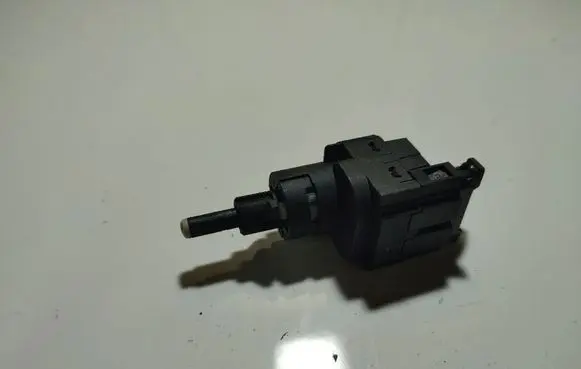 Audi A3 S3 8P Brake pedal sensor switch