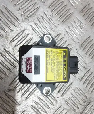 Lexus IS 220D-250-350 ESP acceleration yaw rate sensor 1745005431