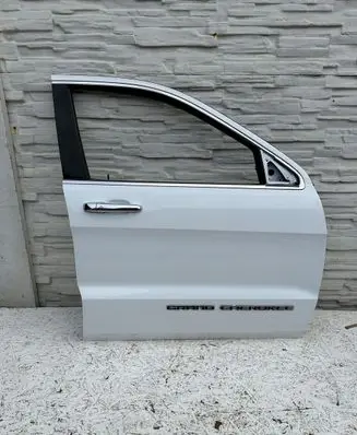 Jeep Grand Cherokee Front door