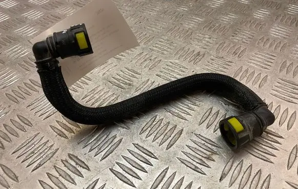 Peugeot 3008 II Engine coolant pipe/hose 9829281980