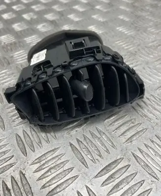 Nissan Juke I F15 Dash center air vent grill 687511KEOA