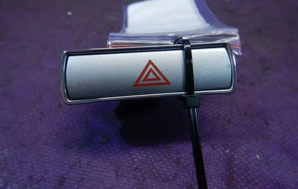 Ford Mondeo Mk III Hazard light switch 