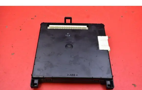 Toyota Yaris Engine control unit/module ECU 892210D110