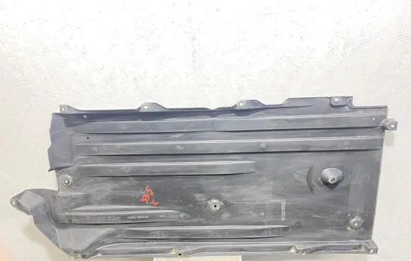 Suzuki Swift III Side bottom protection 7282252R0