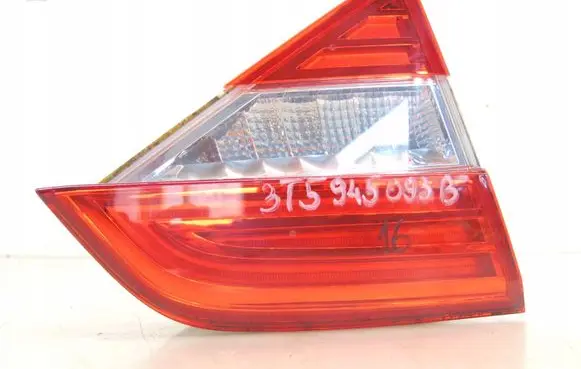 Skoda Superb B6 (3T) Tailgate rear/tail lights 3T5945093B