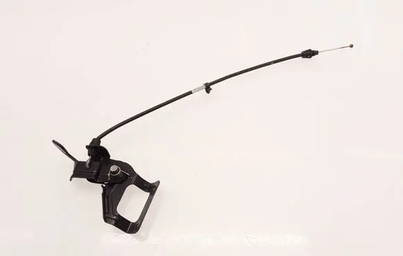 Engine bonnet (hood) release handle