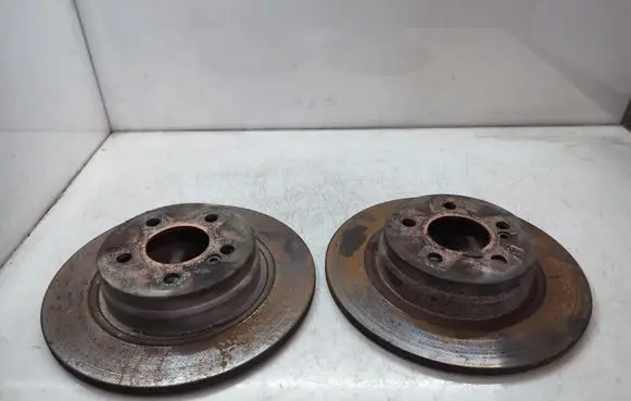 Mercedes-Benz C W204 Rear brake disc