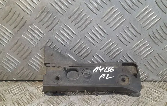Audi A4 S4 B6 8E 8H Front bumper mounting bracket 8E0807284