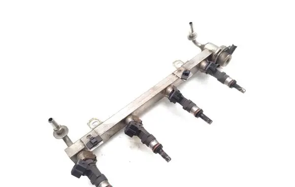 Alfa Romeo Mito Fuel injectors set 0280158167 0280151235