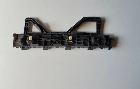 KIA Ceed Rear bumper mounting bracket 86613J7000