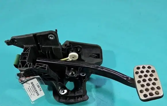 Opel Insignia B Pedal assembly 84344898 IMPRK1559774