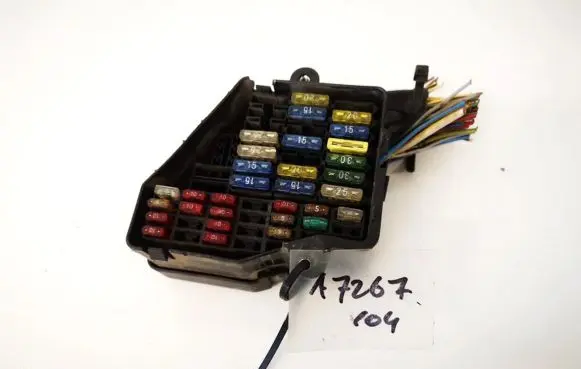 Audi A4 S4 B5 8D Fuse box set 8d1941824