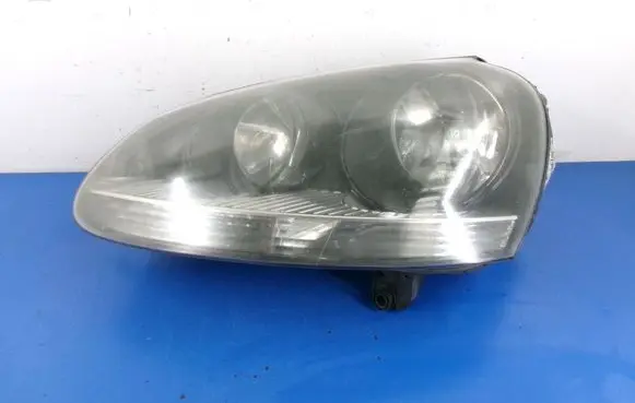 Volkswagen Golf V Headlight/headlamp