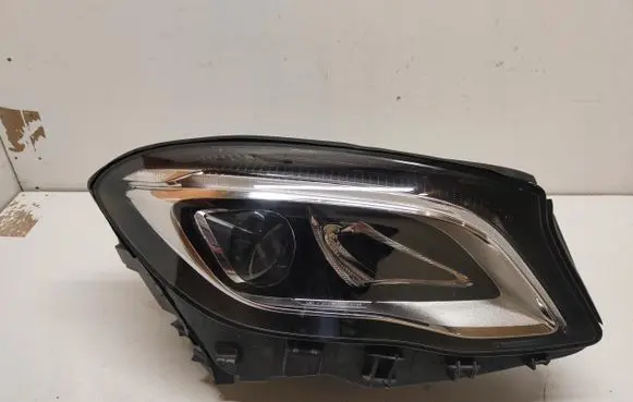 Mercedes-Benz GLA W156 Headlight/headlamp A1569067000