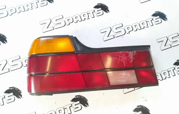 BMW 7 E32 Rear/tail lights 1374025 7R0163203