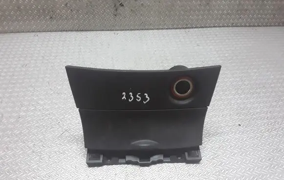 Mazda 3 I Ashtray (front) 