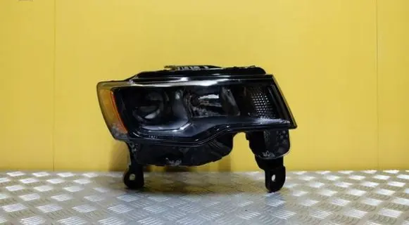 Jeep Grand Cherokee Headlight/headlamp 333-1199R-AC2 2670