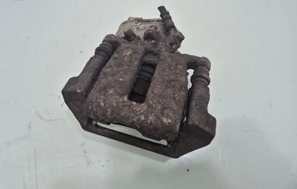 Volvo XC60 Rear brake caliper 
