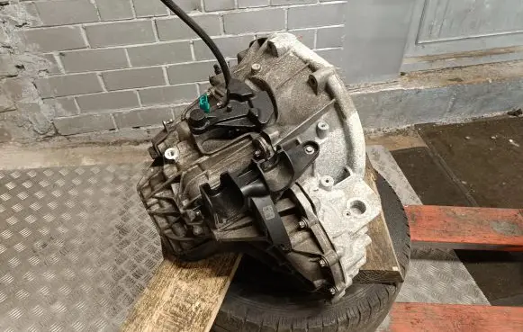 Fiat Talento Manual 6 speed gearbox PF6068 320106997R
