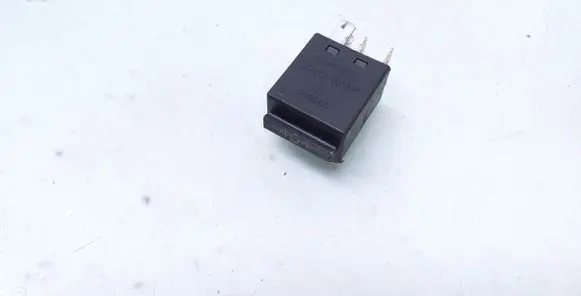 Volkswagen Phaeton Other relay 7M0951253C