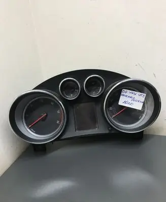Opel Insignia A Speedometer (instrument cluster)