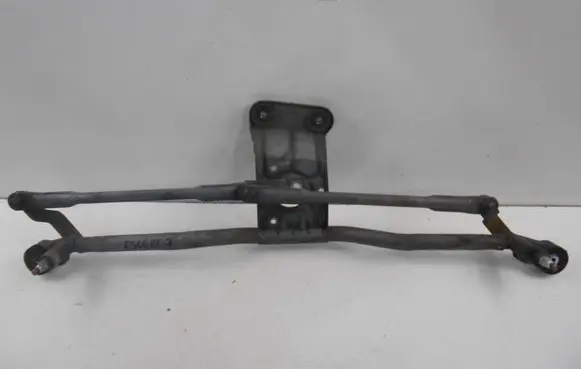 Ford Escort Front wiper linkage 