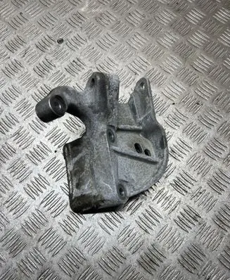 Volvo V40 Engine mounting bracket 31359638 CH18B