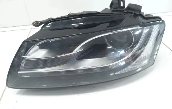 Audi A5 8T 8F Headlight/headlamp 8T0941029A
