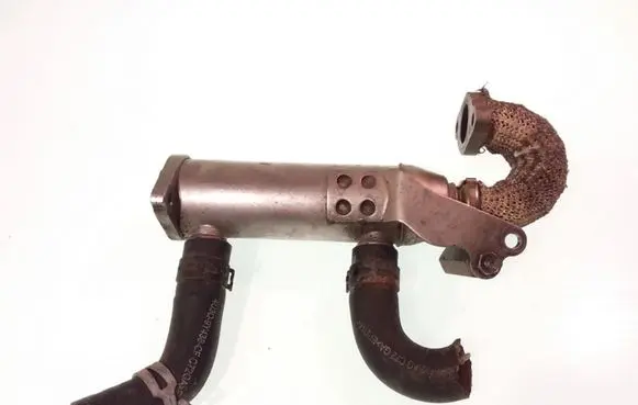 Peugeot 607 EGR valve cooler
