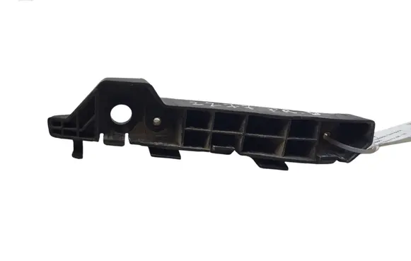 Hyundai Santa Fe Front bumper mounting bracket 865162B000